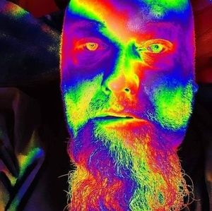 Meet your Posher, Wesley